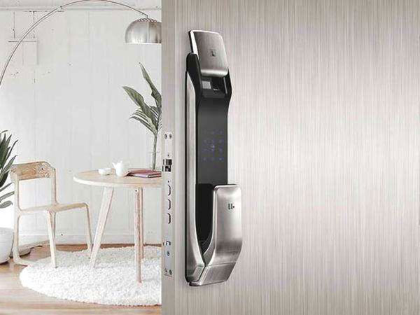 如東開汽車鎖電話(配汽車遙控器)